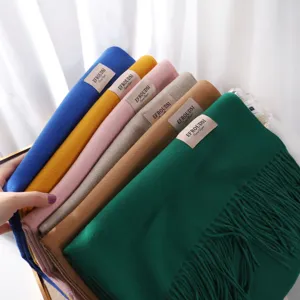 Comoda sciarpa invernale tinta unita spessa con frange, scialle lungo e caldo per donna.