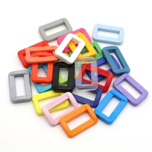 Boucles rectangulaires en plastique coloré, ajusteurs de sangle pour sacs et couture.