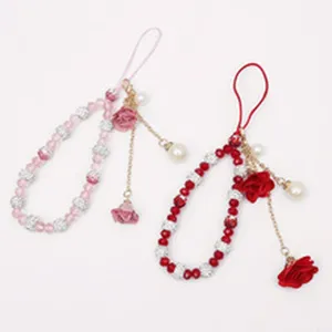 Perlen Handyketten Band mit rosa und roten Kristallperlen, süßer Rosenblüten Anhänger für Handys.