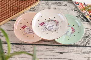 Leuke keramische eenhoorn sieradenschaal verguld klein opbergbord dessert plateau
