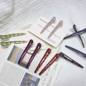 Chic plaid duckbill hair clips set, vintage British style side hairpins for daily wear.