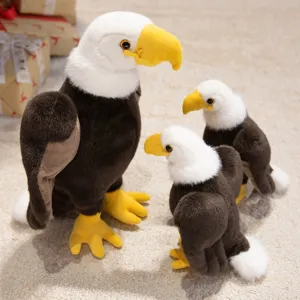 Set peluche aquila calva realistica carino, bambola animale farcito morbido per regalo bimbi.