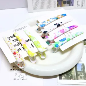 Colorful graffiti duckbill hair clips, cute plastic side hairpins for styling and bangs decoration.