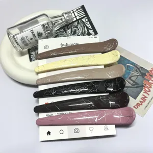 Stylish marbled long duckbill hair clips set, elegant side hair pins for daily styling.