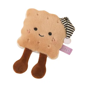 Simpatico peluche a forma di biscotto con gambe e cuffia da notte, bambola morbida.