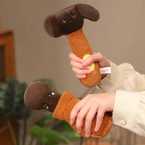 Juguete de peluche con forma de herramienta divertida, muneco martillo lindo para ninos, suave.