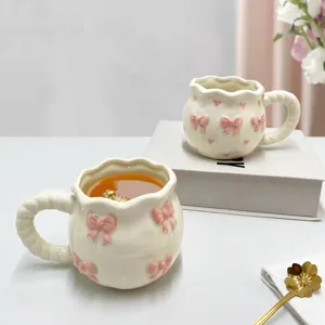 Tasse en Céramique Mignonne Style Ins Nœud Créatif Rose 3D Tasse à Café Thé de l'Après-Midi Tasse d'Eau Cadeau