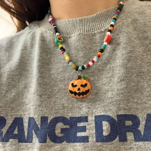 Halloween pompoen kralen ketting, kleurrijke handgemaakte hanger sieraden voor dames dagelijkse.