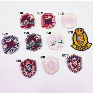 JK Uniformen Shirt Abzeichen Bestickung Flicken, exquisite Schulstil Wappen Zubehör für Cosplay.