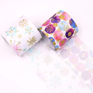 75mm breites Ripsband mit Schneeflocken und Kugeln fur DIY Schleifen und Weihnachtsgeschenke.