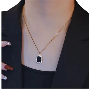 Black square zirconia pendant necklace for women, stylish gold color clavicle chain jewelry.