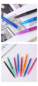 Ensemble de stylo gel effaçable coloré avec design clic et gomme à friction pour l'écriture.
