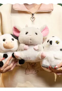 Set de peluches de animales tiernos con muñecos de vaca, ratón y búho para niños y compañía.