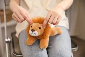 Schattig pluche leeuw speelgoed zachte gevulde dierlijke poppen voor kinderen gezellig