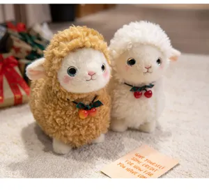 Schattig pluche schaap knuffel dier zachte lam pop met kersen hanger voor huisdecoratie en kinderen