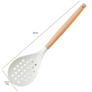 Silikon-Schaumlöffel mit Holzgriff, Detailansicht zeigt 33cm Länge und 95g Gewicht aus.