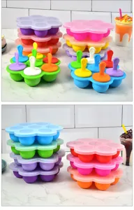 Stampi per ghiaccioli in silicone colorati con coperchio, ideali per gelato e pappe per bimbi.