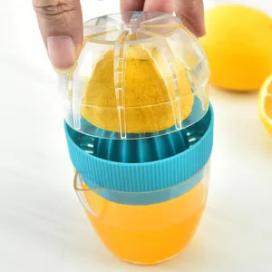 Spremiagrumi Manuale Domestico in Plastica Spremiagrumi Portatile Strumento di Spremitura Spremiagrumi per Agrumi Accessorio da Cucina