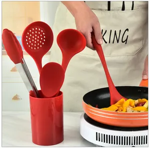 Silicone kitchenware set 6-piece heat-resistant cooking utensils with holder for kitchen daily cooking.