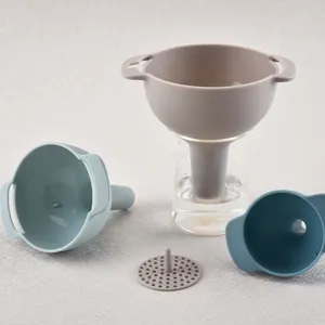 Set imbuto da cucina in plastica 4 in 1 con colino rimovibile per olio e marmellata uso