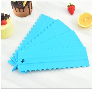 Plastic cake scraper set 4pcs comb icing smoother detail view for DIY baking tools
