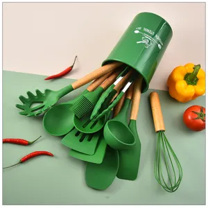 Grünes Silikon Küchenutensilien Set mit Holzgriffen und Aufbewahrungsbehälter Kochen