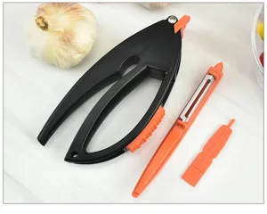 Plastic garlic press set multi-functional kitchen tool household garlic masher peeler accessories