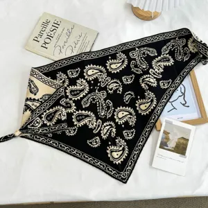 Bufanda triangular de punto paisley negro blanco vintage elegante chal decorativo retro