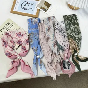 Japanese Vintage Paisley Printed Polyester Neck Scarf With Artificial Pearl Buckle Elegant Small Silk Shawl For Women