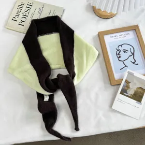 Color block knit scarf for women, chic contrast color triangular winter warm neck warmer.