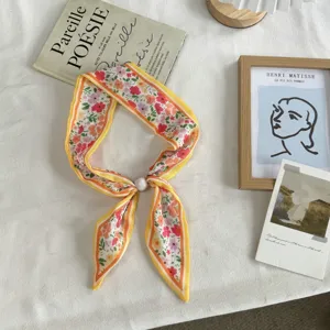 Floral print neck scarf with pearl bead buckle vintage fabric collar accessory for women detail