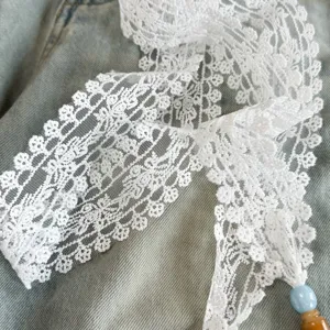 Dulce cuerda de cintura de encaje blanco con colgante, cinta delicada para faldas y jeans.