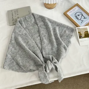 Écharpe triangulaire en tricot gris femme hiver automne mode nouée foulard châle