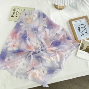 Sciarpa triangolare trasparente a fiori, accessorio decorativo da cintura con acquerello