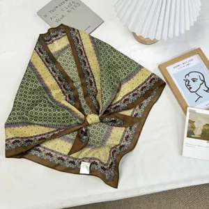 Retro green floral triangle silk scarf, vintage geometric print neckerchief for women.