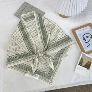 Retro grünes geometrisches Drucktuch, stilvolles Seidentextur Halstuch für Frauen und Mädchen.