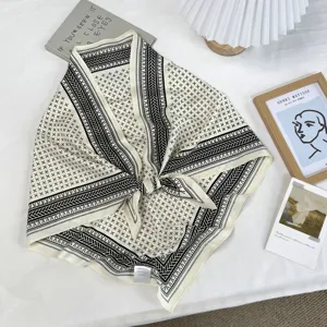Vintage schwarz-weiße geometrische Muster Dreieckstuch, elegantes Halstuch und Stirnband.