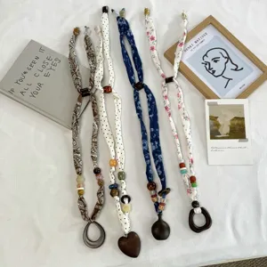 Vintage paisley sjaal ketting met houten hanger bohemien kralen trui ketting sieraden