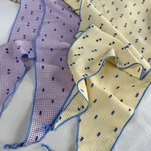 Kariertes gepunktetes Dreiecktuch Damen Halstuch Vintage Mode Dekoration Schal