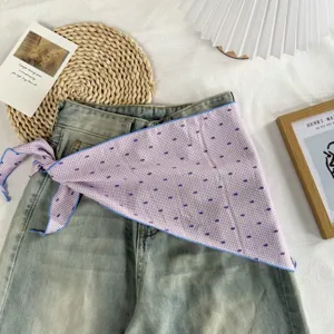 Vintage Pünktchen Dreiecktuch Rockschürze Taillenaccessoire für Jeans Detail Ansicht