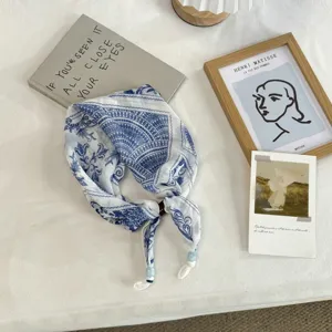 Sciarpa di seta con perline floreali blu stile pastorale donna estate accessorio