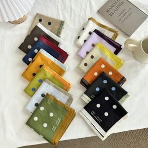 Foulards carrés à pois en coton, élégants fichus pour femmes, style rétro coloré pour la vie.