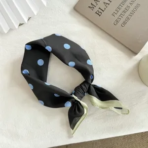 Petit foulard carré noir à pois bleus pour femme style vintage élégant et décoratif