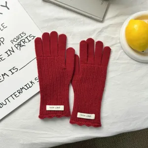 Guantes de punto rojos de invierno para mujer guantes de lana cálidos y cómodos para clima frío.