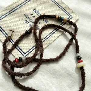 Collier de perles en tricot marron style vintage chaine de pull bijoux esthetiques faits main