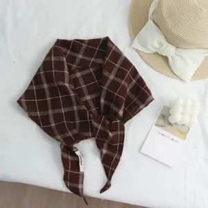 Retro braunes Karree Kopftuch, dünnes Sommer Halstuch für Damen modisch und schick