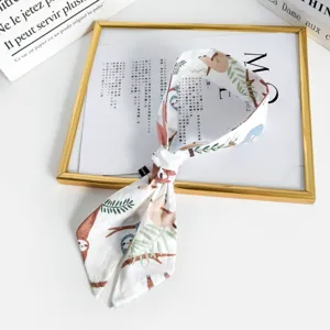 Foulard ruban en coton imprimé paresseux pour femmes, cravate chic et accessoire de sac élégant.