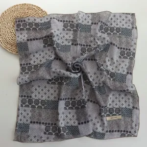 Classic paisley patchwork pattern square scarf for women, lightweight vintage neckerchief.