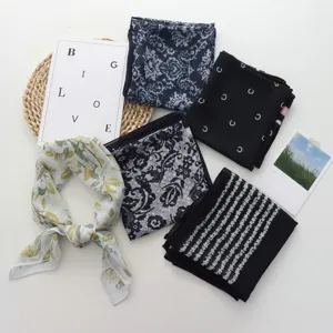 French Vintage Botanical Floral Printed Polyester Square Scarf Fashion Satin Chiffon Decorative Head Scarf Neck Neckchief For Women Casual Daily Accessory