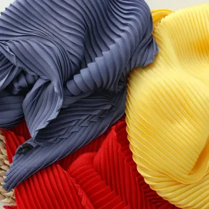 Solid color pleated square scarf for women, elegant fashion silk feel neckerchief.
